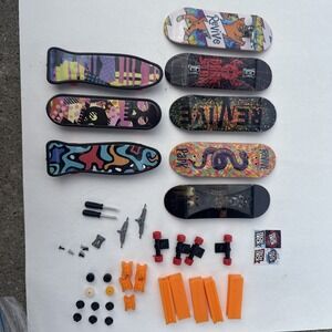 Lot Of 8 Finger Skateboards And Accessories Tech Deck‎ Revive Greenbrier Inc